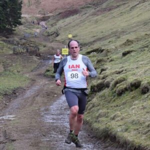 Ian Macklin Cwm Nant-y-Groes fell race